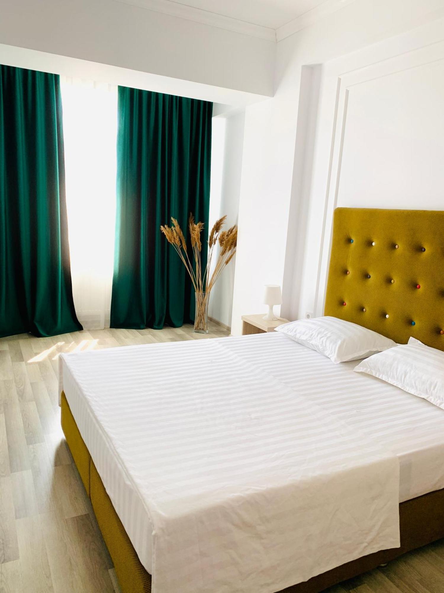 Summerland H2O Mamaia Bagian luar foto