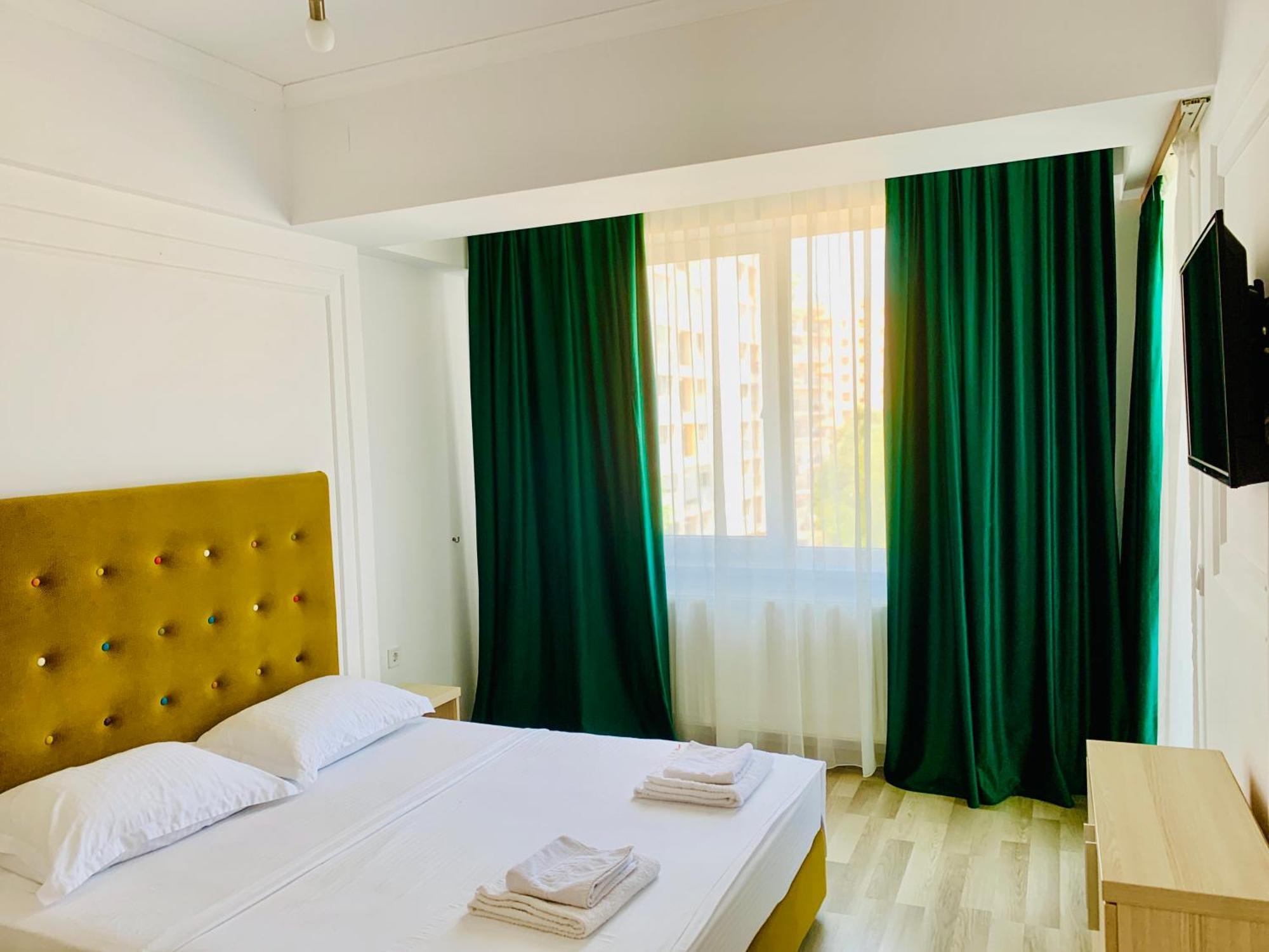 Summerland H2O Mamaia Bagian luar foto