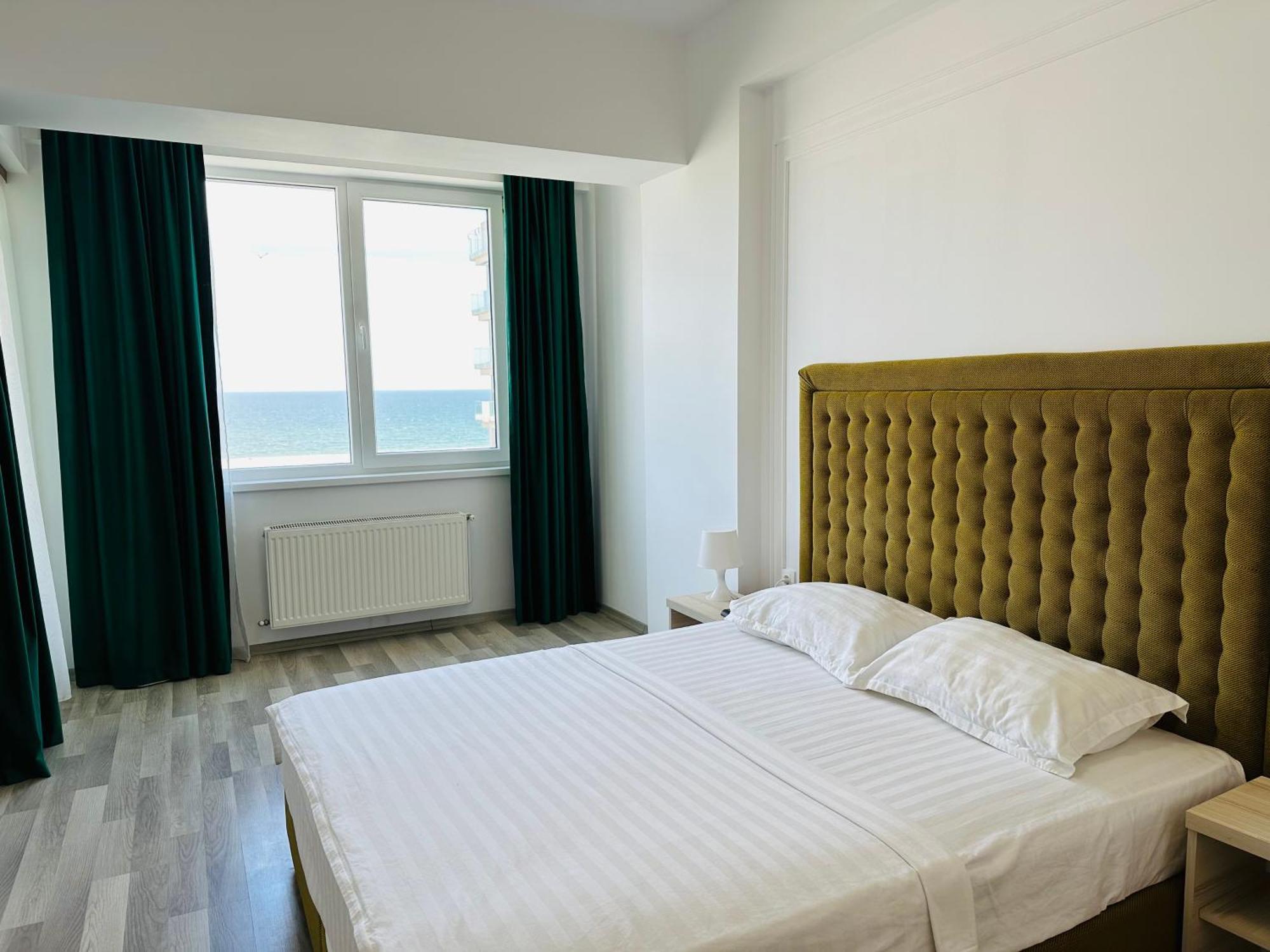 Summerland H2O Mamaia Bagian luar foto